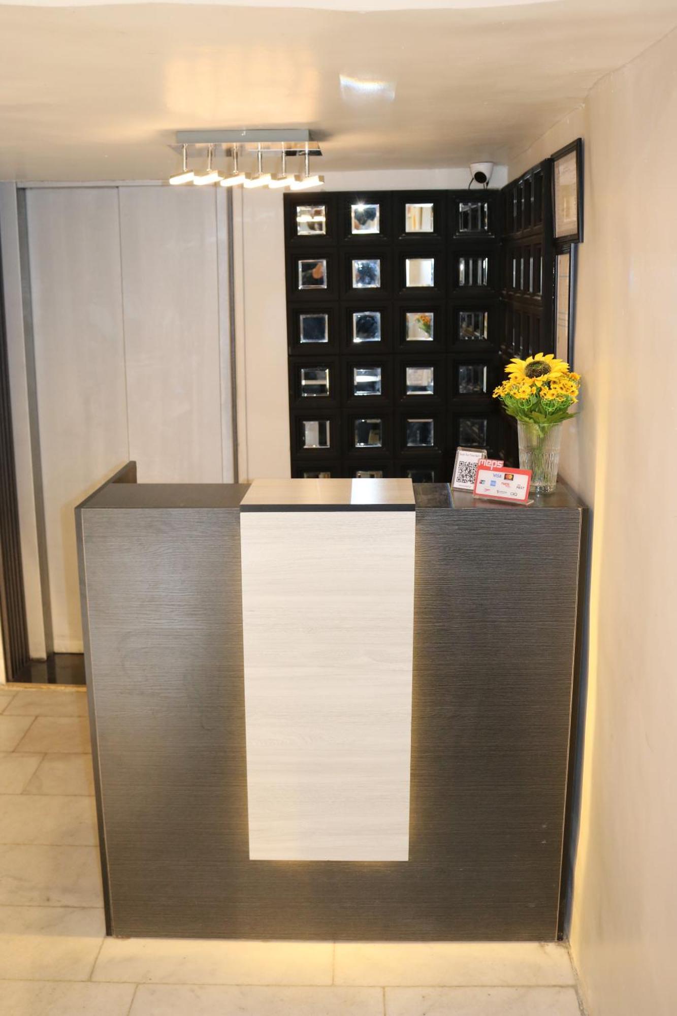 Amman Trail Hotel & Studios Экстерьер фото